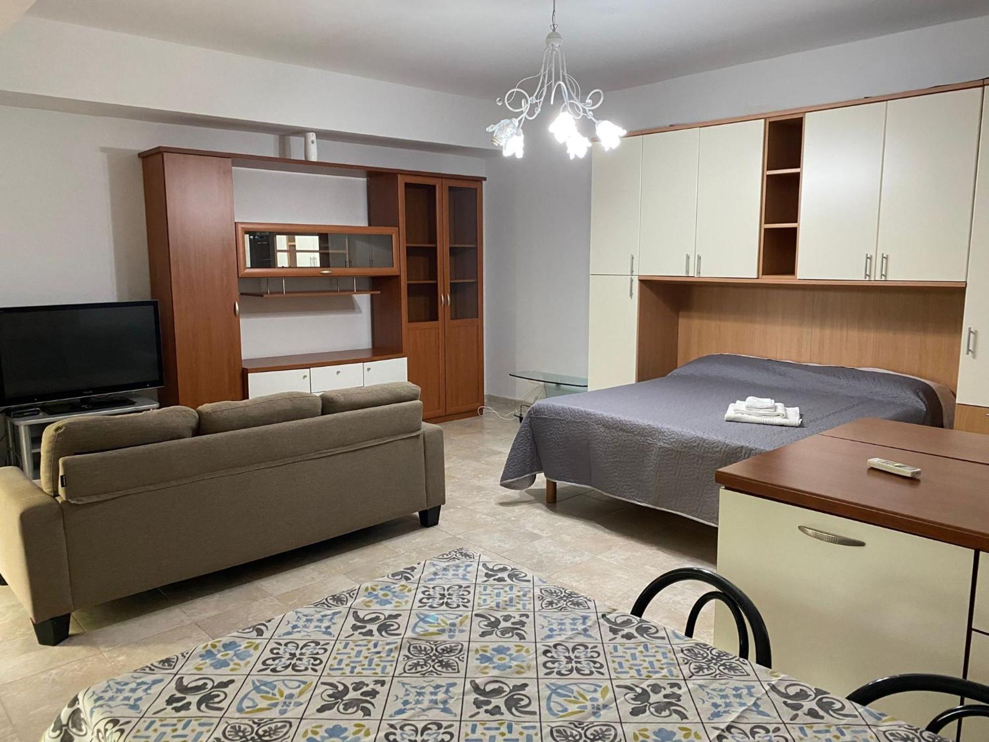 B&B Dionigi 克罗托内 外观 照片